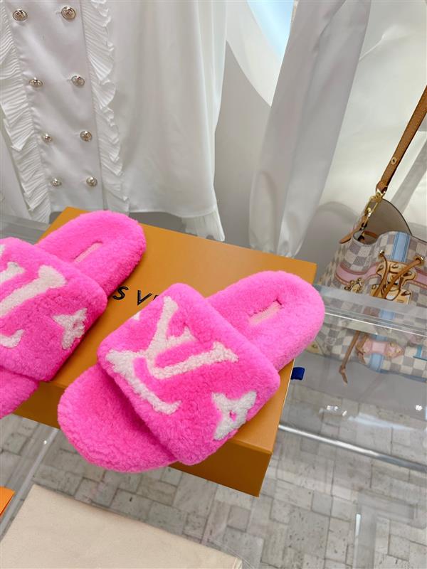 2025126103527376 230